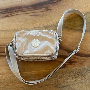 Kipling Abanu convertible bag